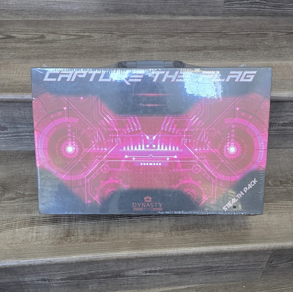 Dynasty Toys "Capture The Flag" Laser Tag Stealth Pack in pink